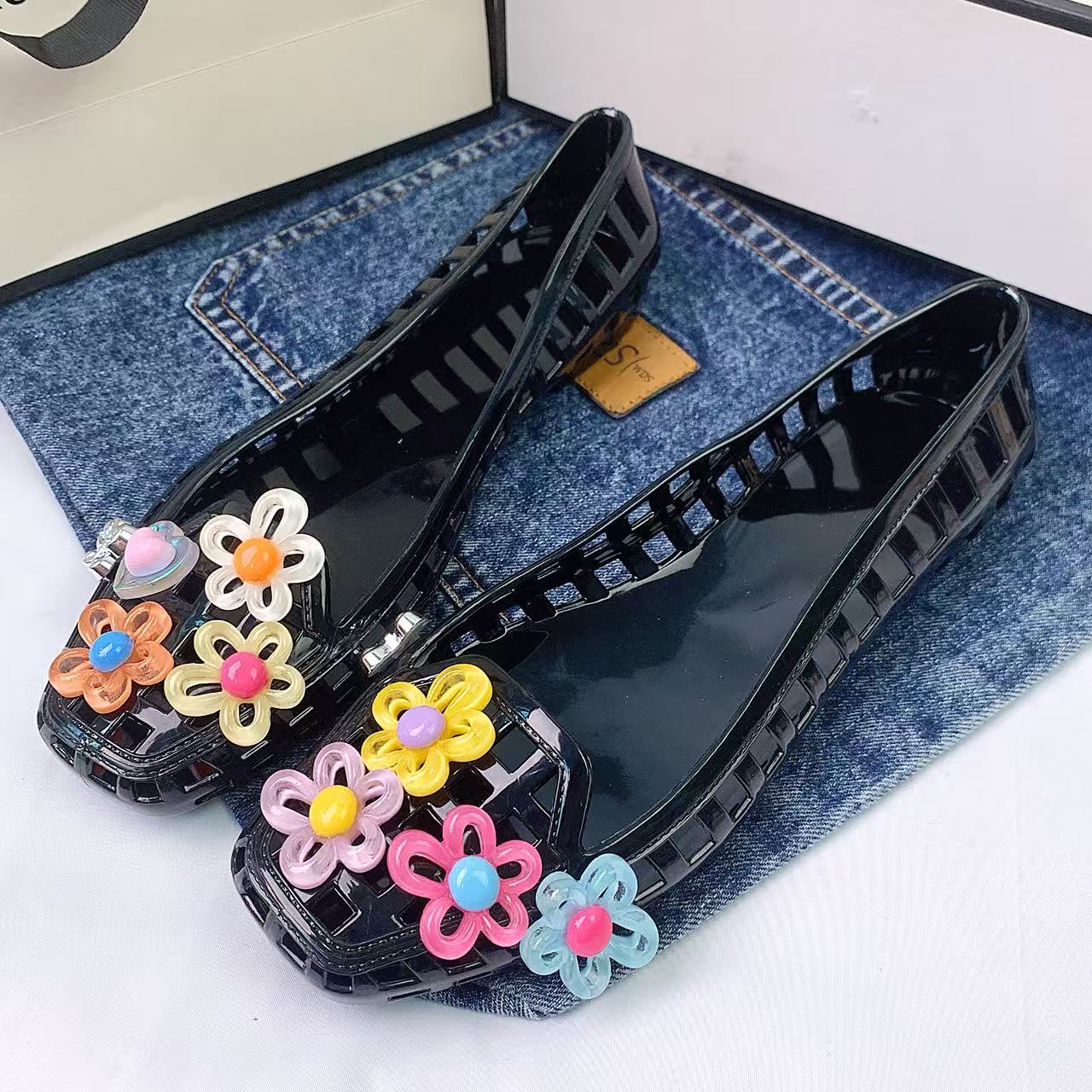 Fashionable Women's Shoes Jell – Florist Supplies Bewertung und Preis
